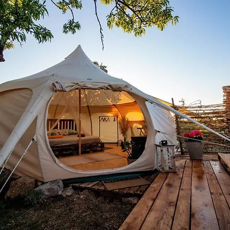 Farm Camping Promaja Luxury tent *